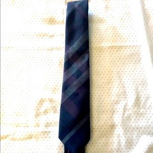 COPY - Slim Burberry Men’s Neck tie Slim